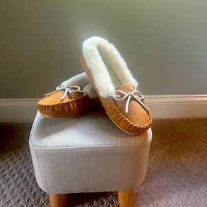 Cozy Tan Moccasin Slippers with White Lining
